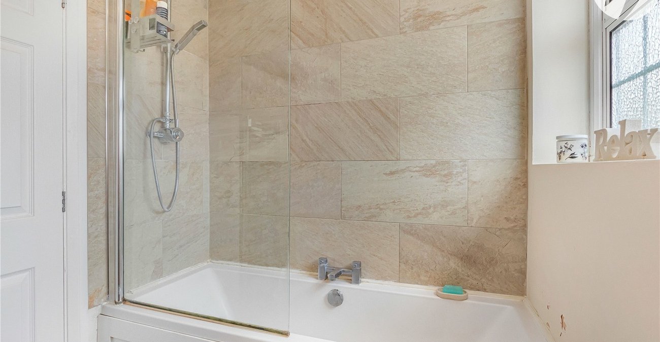 3 bedroom house for sale in Swanley | Robinson Jackson