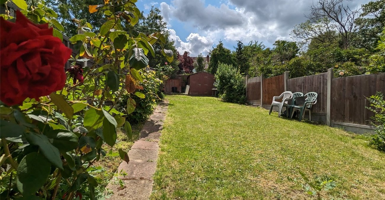 3 bedroom house for sale in Catford | Robinson Jackson