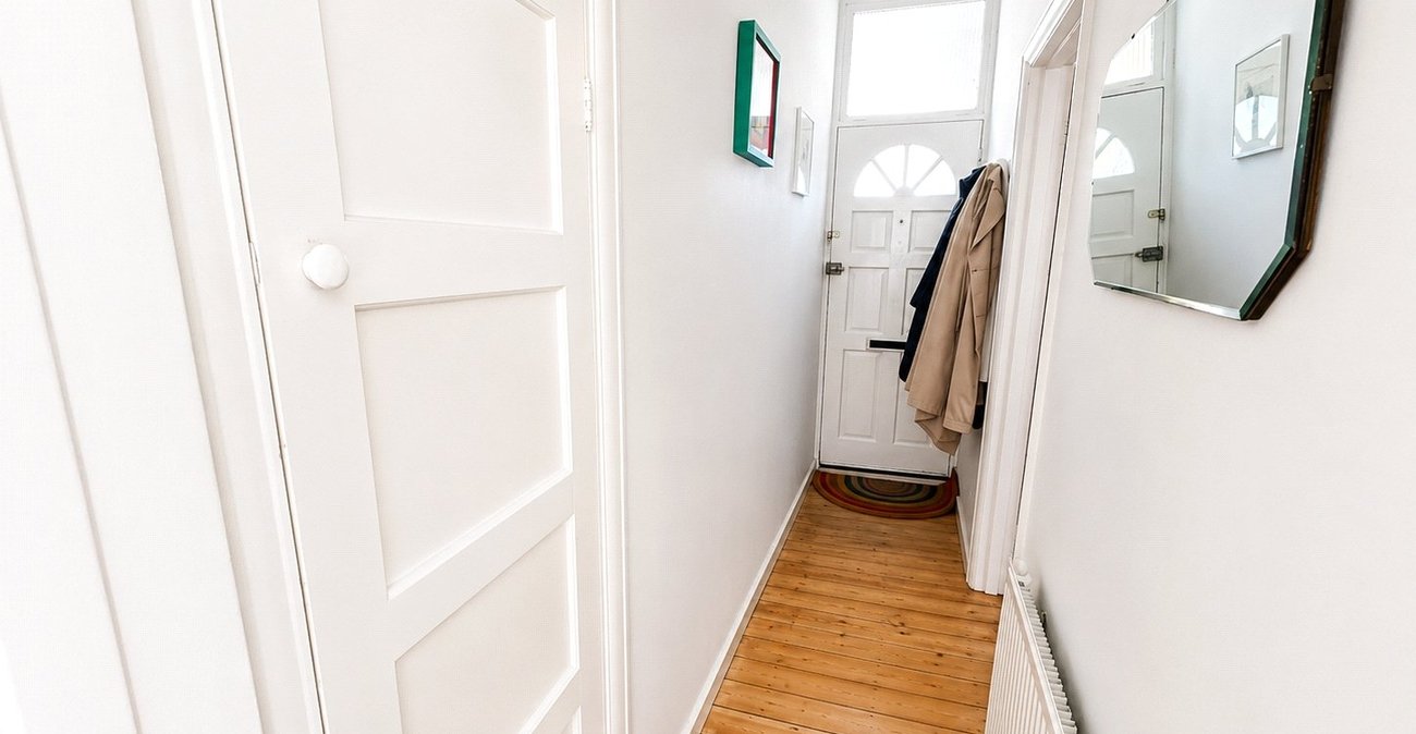 1 bedroom property for sale in London | Robinson Jackson