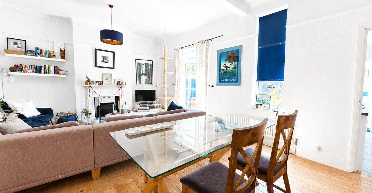 1 bedroom property for sale in London | Robinson Jackson