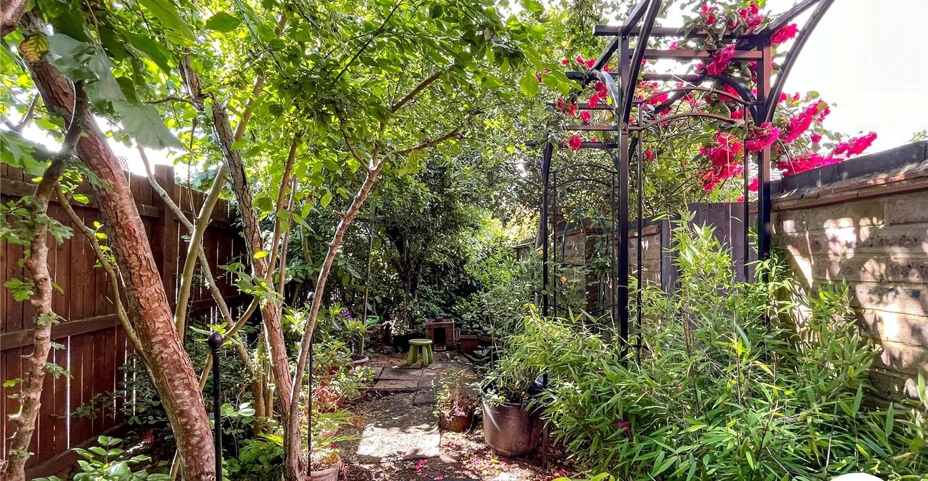 4 bedroom house for sale in Sittingbourne | Robinson Michael & Jackson