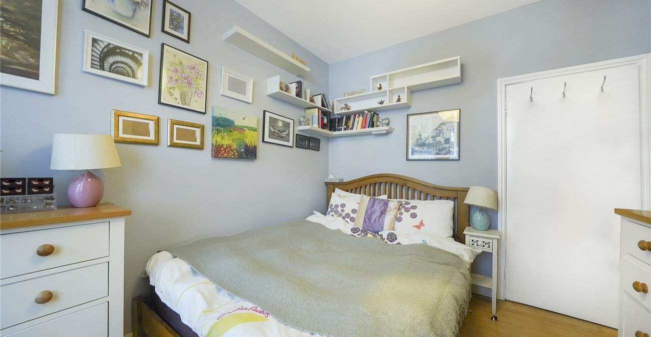 1 bedroom property for sale in London | Robinson Jackson