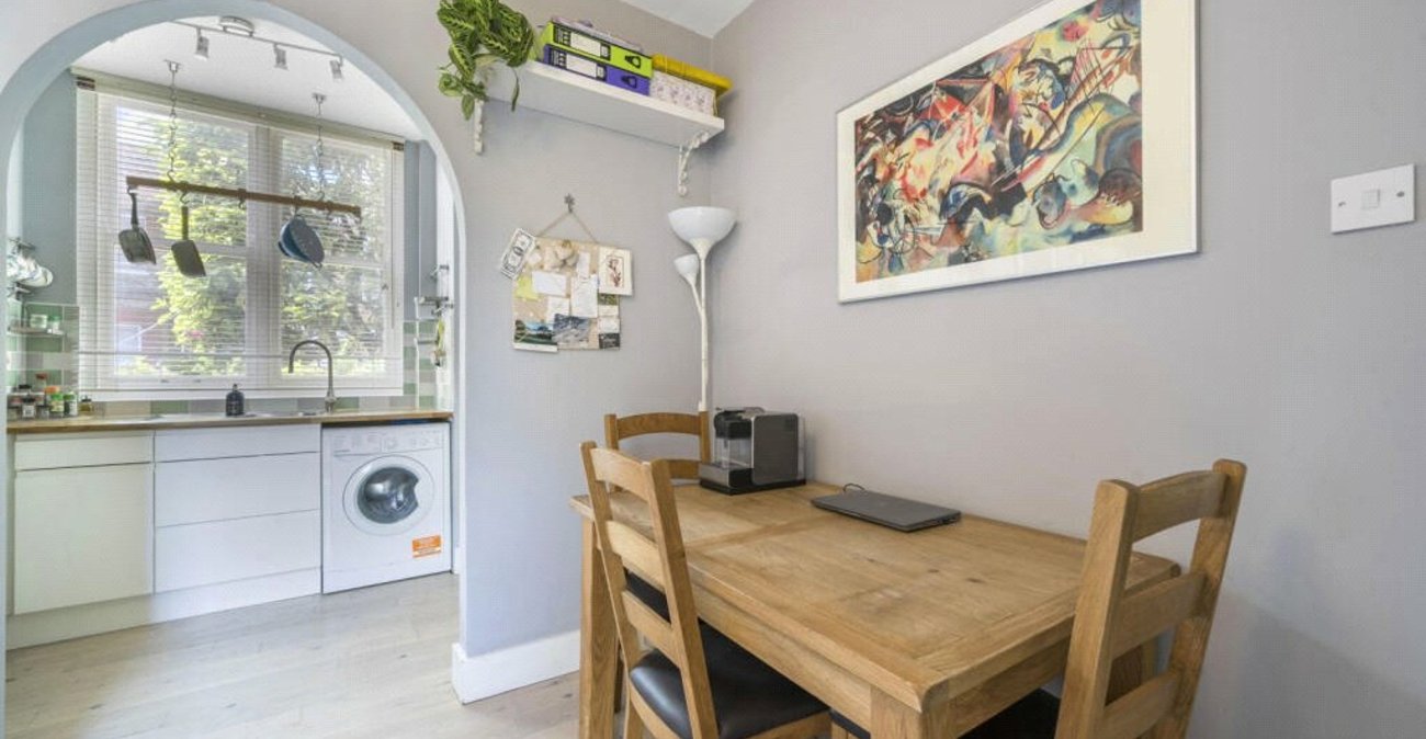 1 bedroom property for sale in London | Robinson Jackson