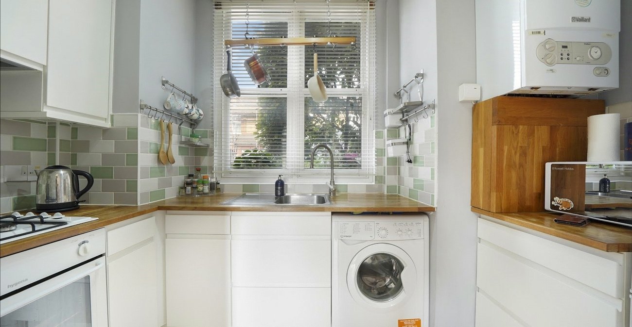 1 bedroom property for sale in London | Robinson Jackson