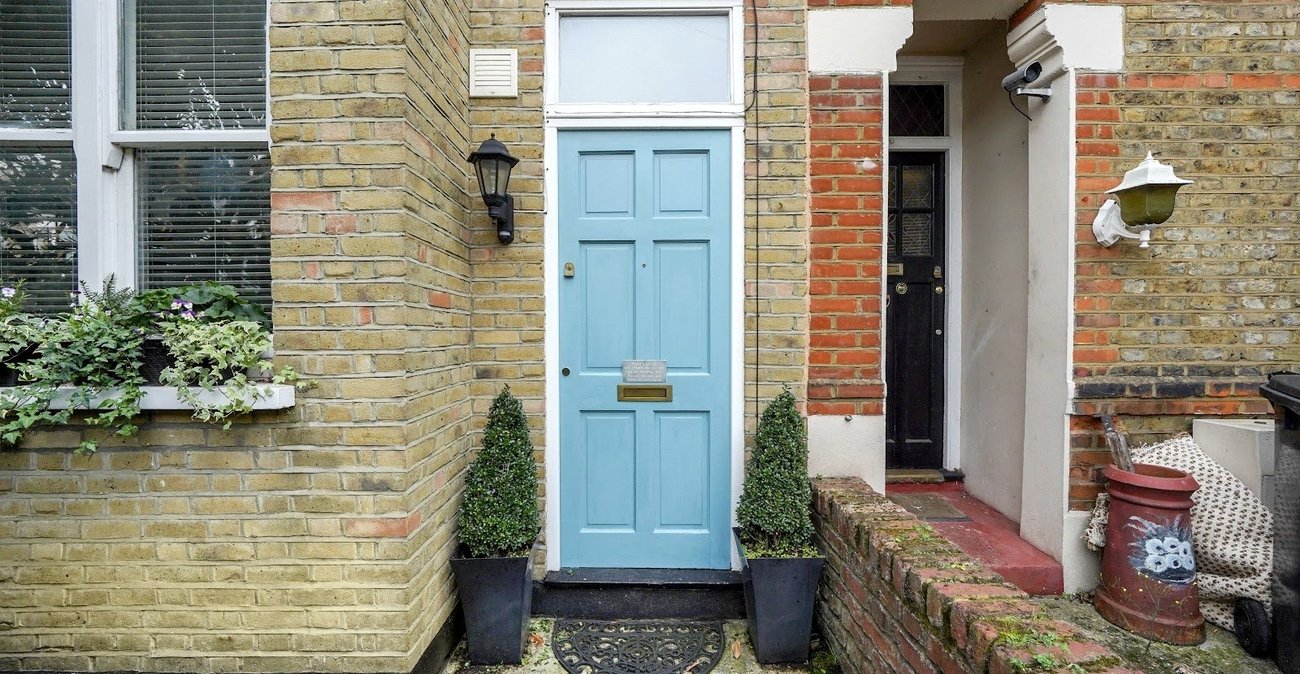 1 bedroom property for sale in London | Robinson Jackson