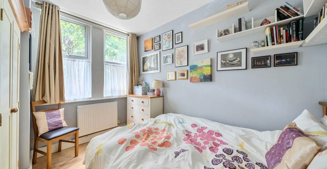 1 bedroom property for sale in London | Robinson Jackson