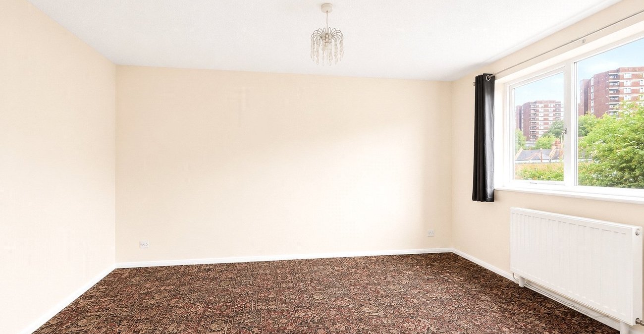 1 bedroom property for sale in London | Robinson Jackson