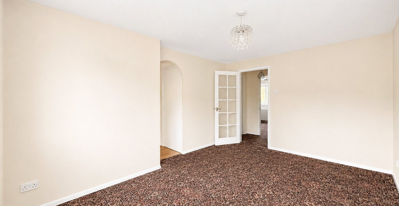 1 bedroom property for sale in London | Robinson Jackson