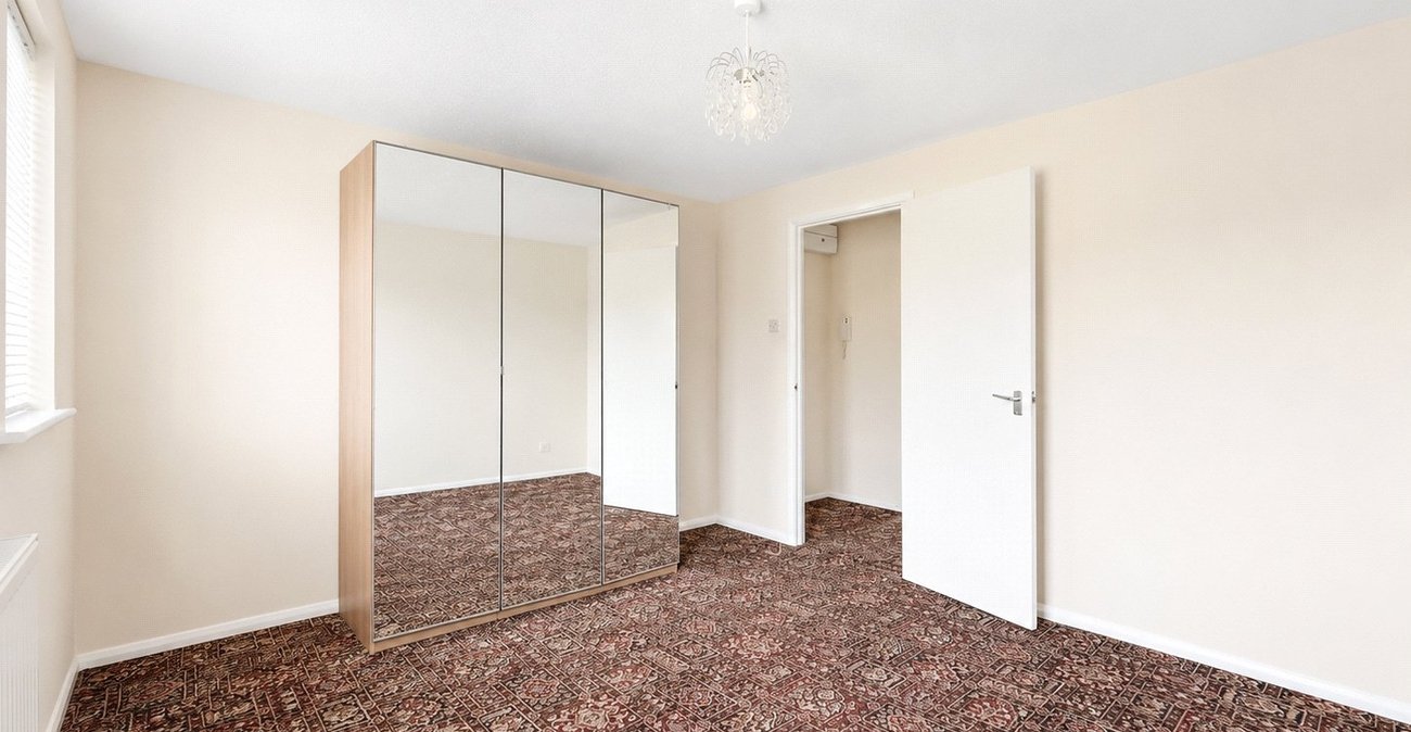 1 bedroom property for sale in London | Robinson Jackson