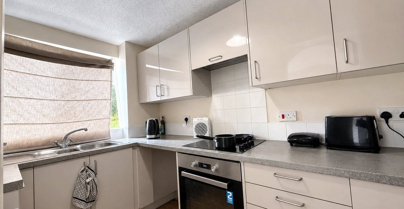 1 bedroom property for sale in London | Robinson Jackson