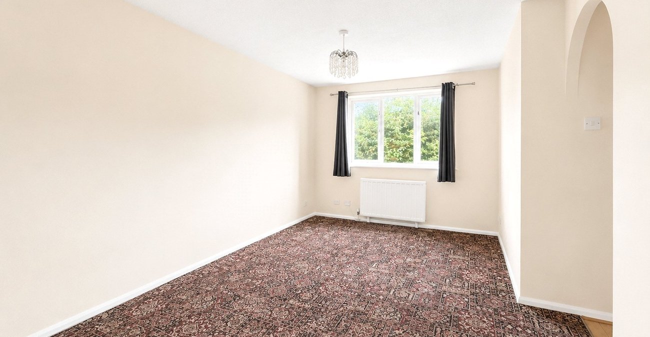 1 bedroom property for sale in London | Robinson Jackson