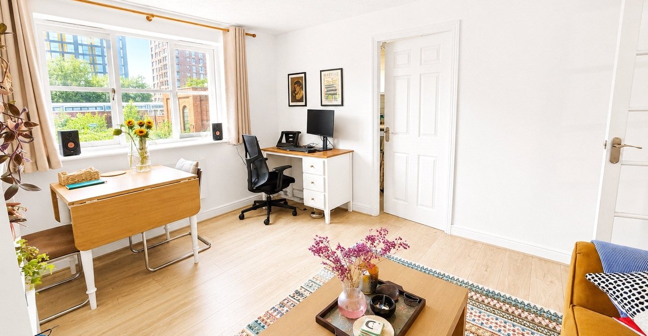 1 bedroom property for sale in London | Robinson Jackson