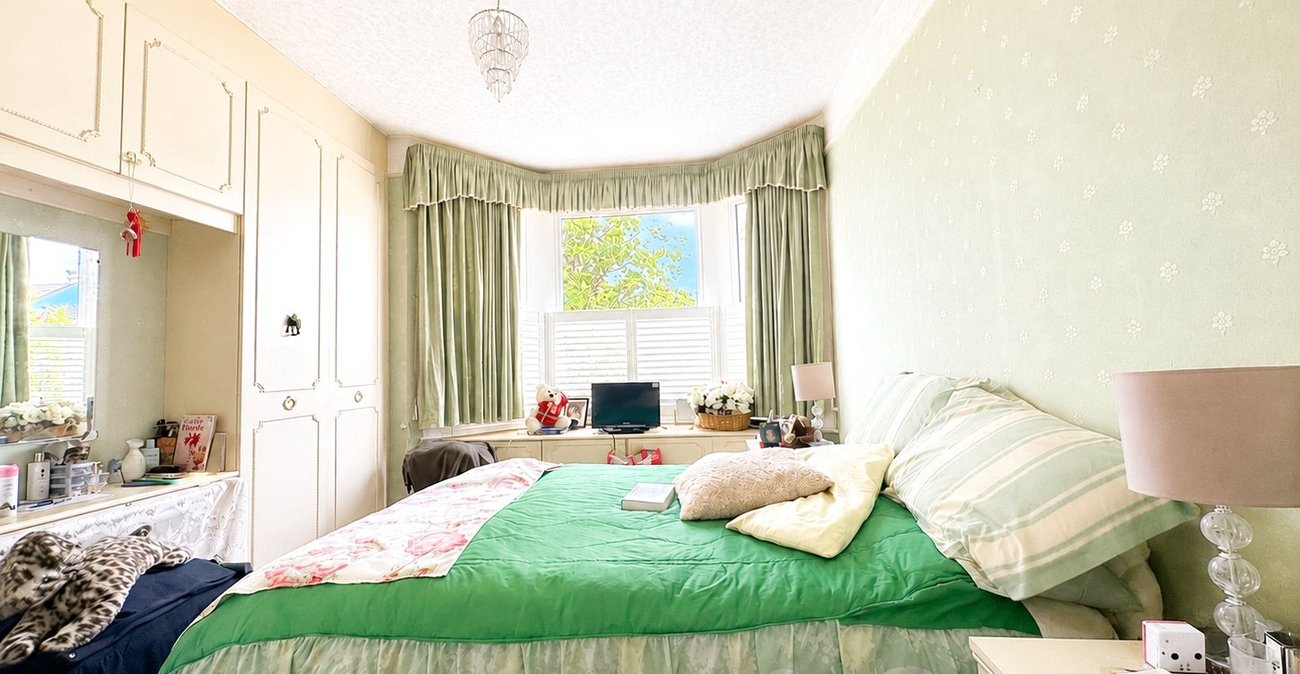 4 bedroom house for sale in Catford | Robinson Jackson