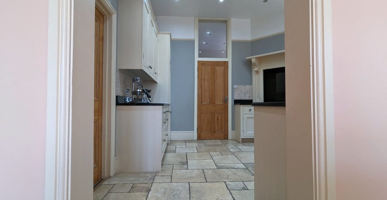 4 bedroom house for sale in Catford | Robinson Jackson