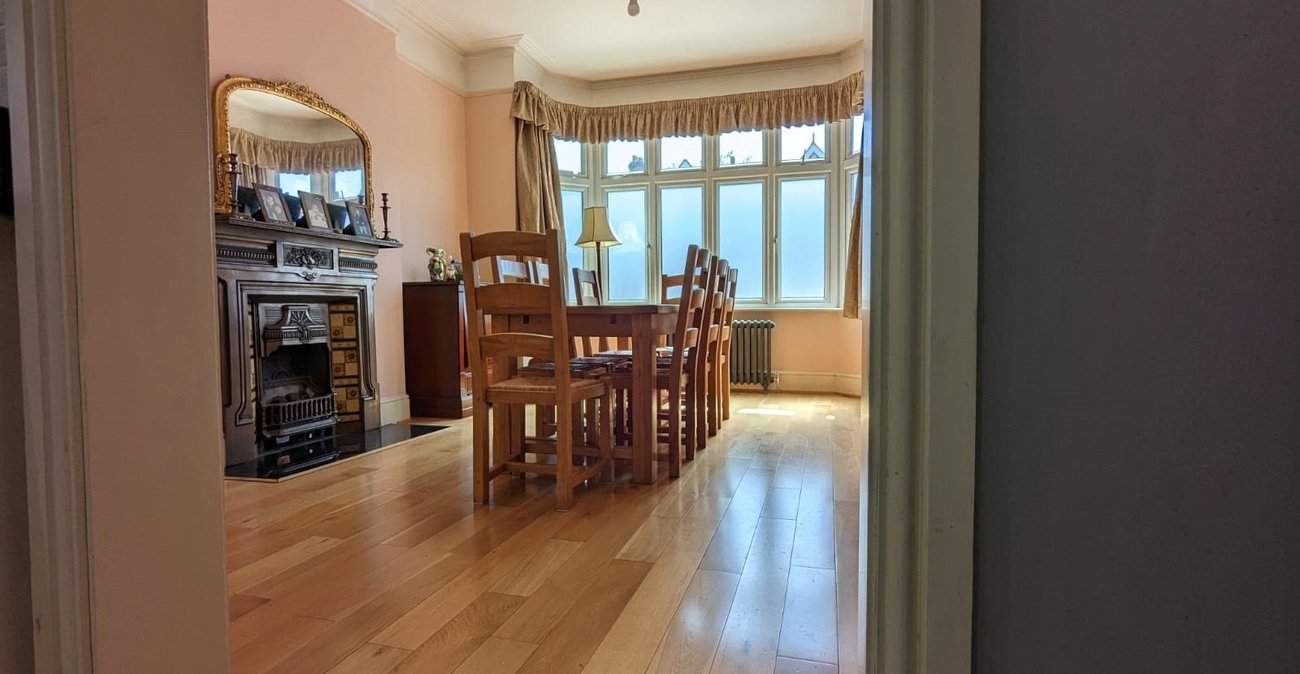 4 bedroom house for sale in Catford | Robinson Jackson