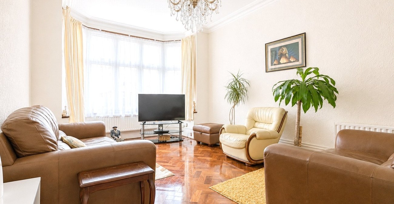 4 bedroom house for sale in Catford | Robinson Jackson