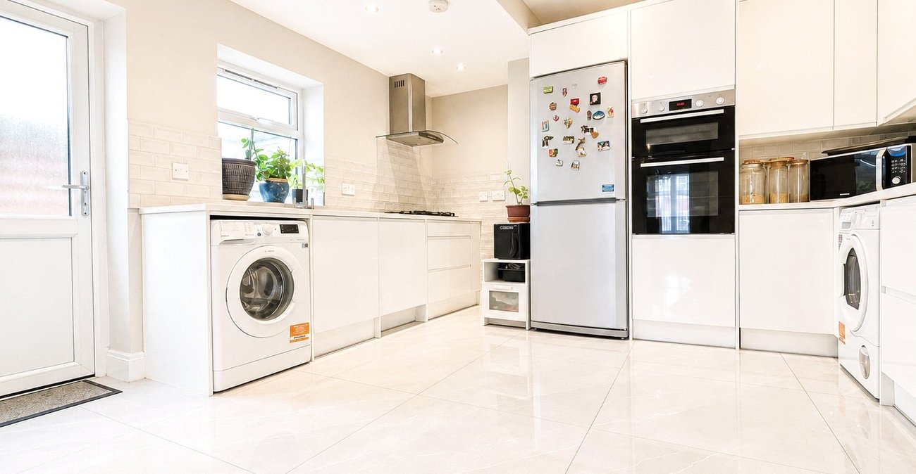 4 bedroom house for sale in Catford | Robinson Jackson