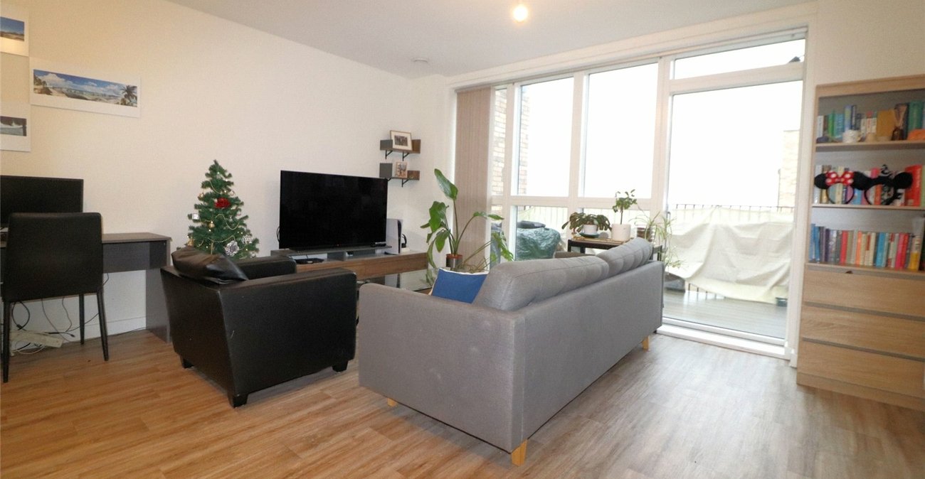 2 bedroom property for sale in Erith | Robinson Jackson