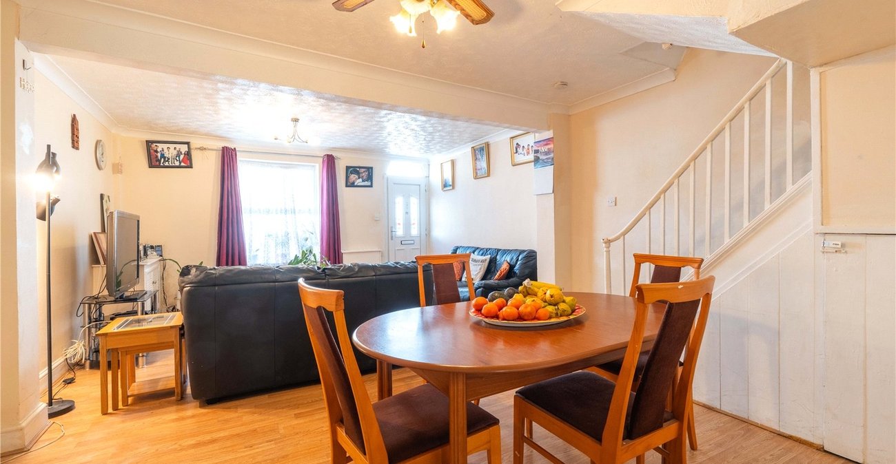 3 bedroom house for sale in Gravesend | Robinson Michael & Jackson