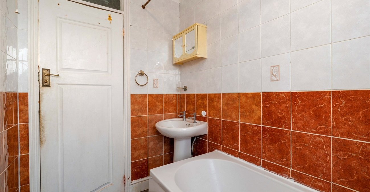 3 bedroom house for sale in Gravesend | Robinson Michael & Jackson