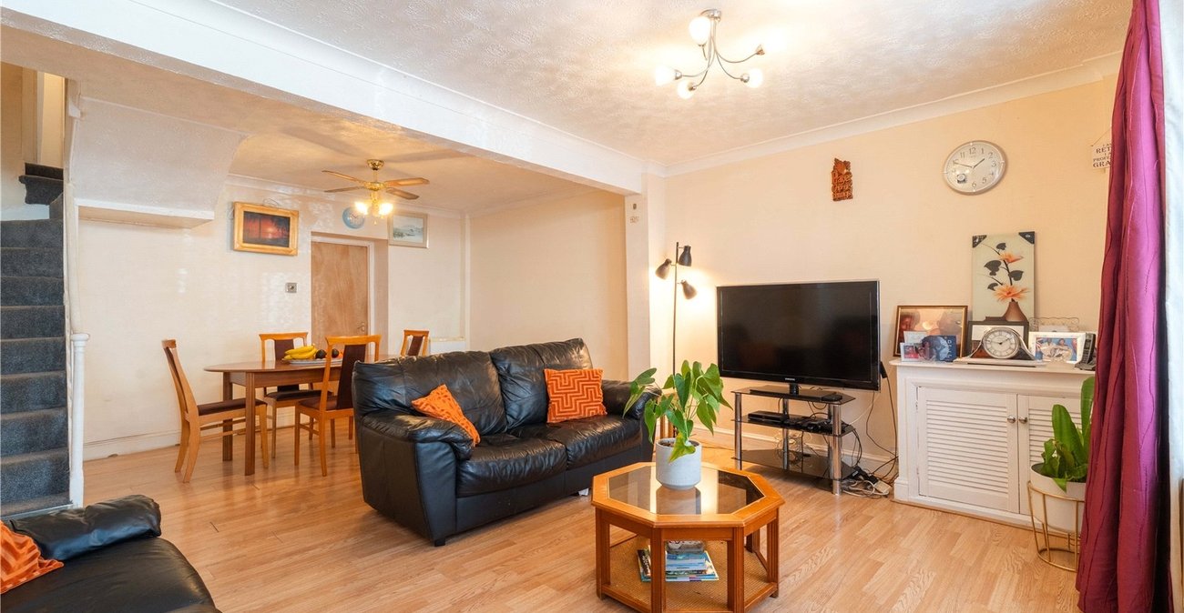 3 bedroom house for sale in Gravesend | Robinson Michael & Jackson