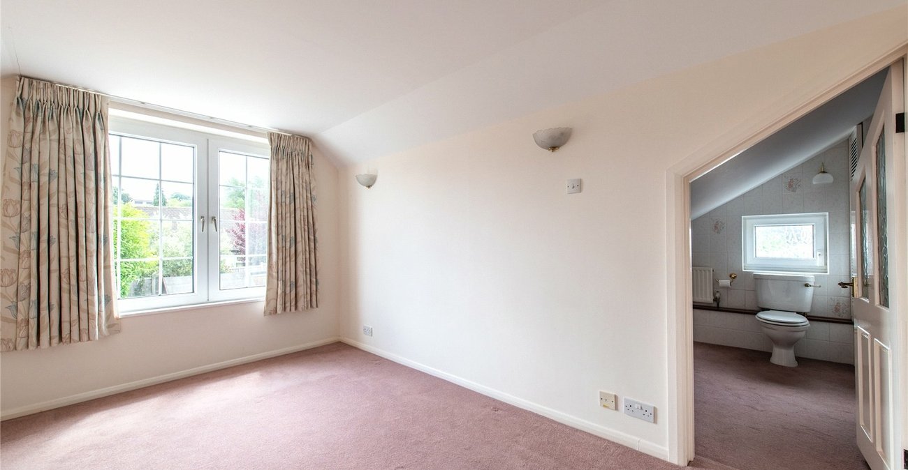 2 bedroom bungalow for sale in Higham | Robinson Michael & Jackson