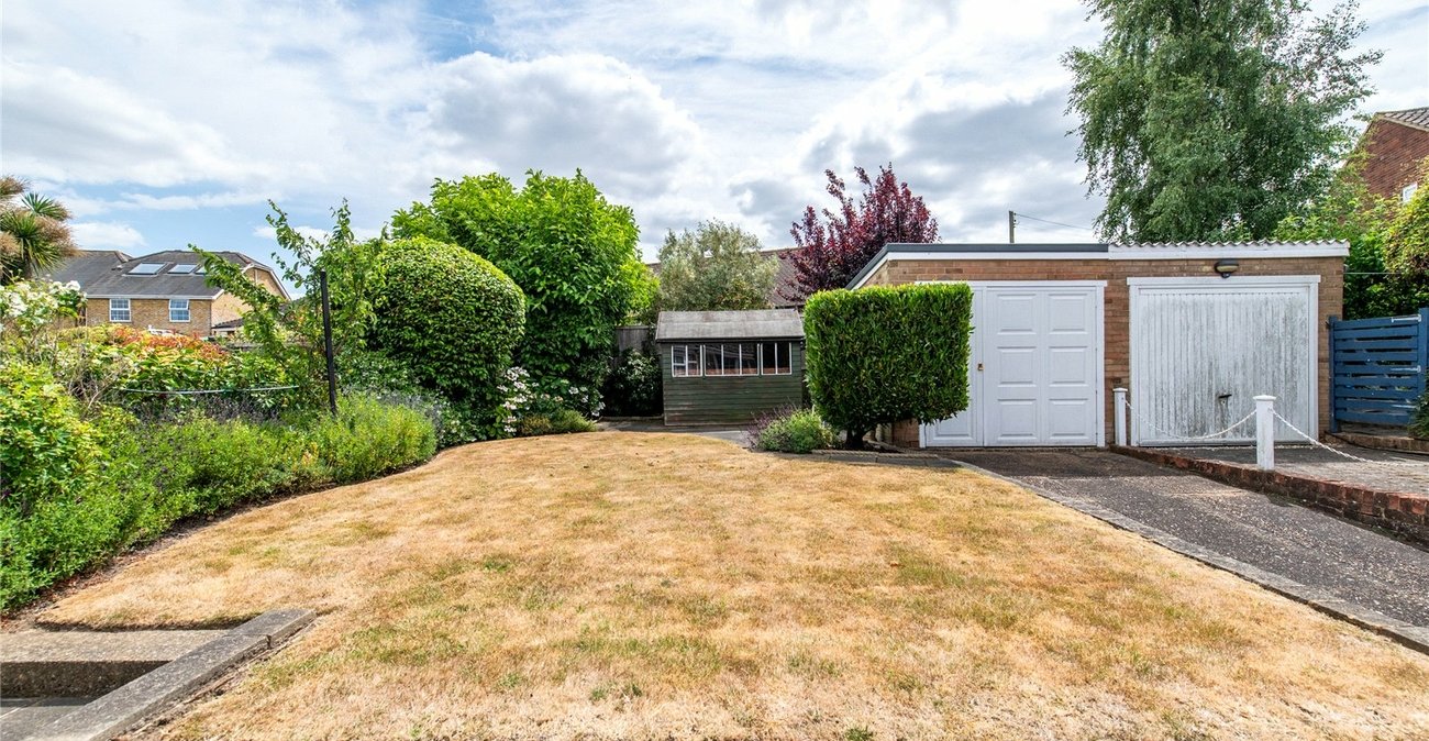 2 bedroom bungalow for sale in Higham | Robinson Michael & Jackson