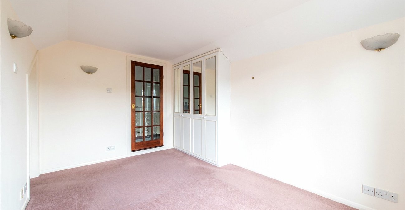 2 bedroom bungalow for sale in Higham | Robinson Michael & Jackson