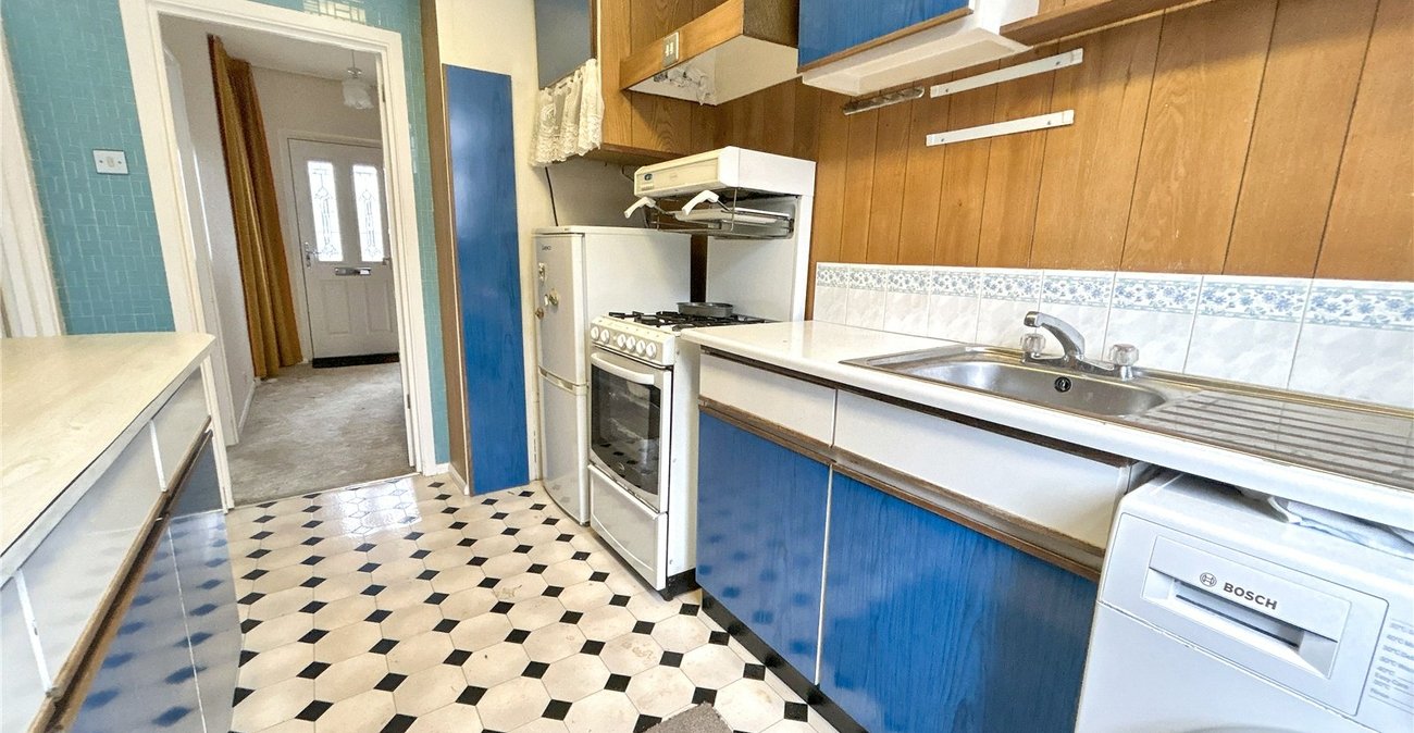 3 bedroom house for sale in Sidcup | Robinson Jackson