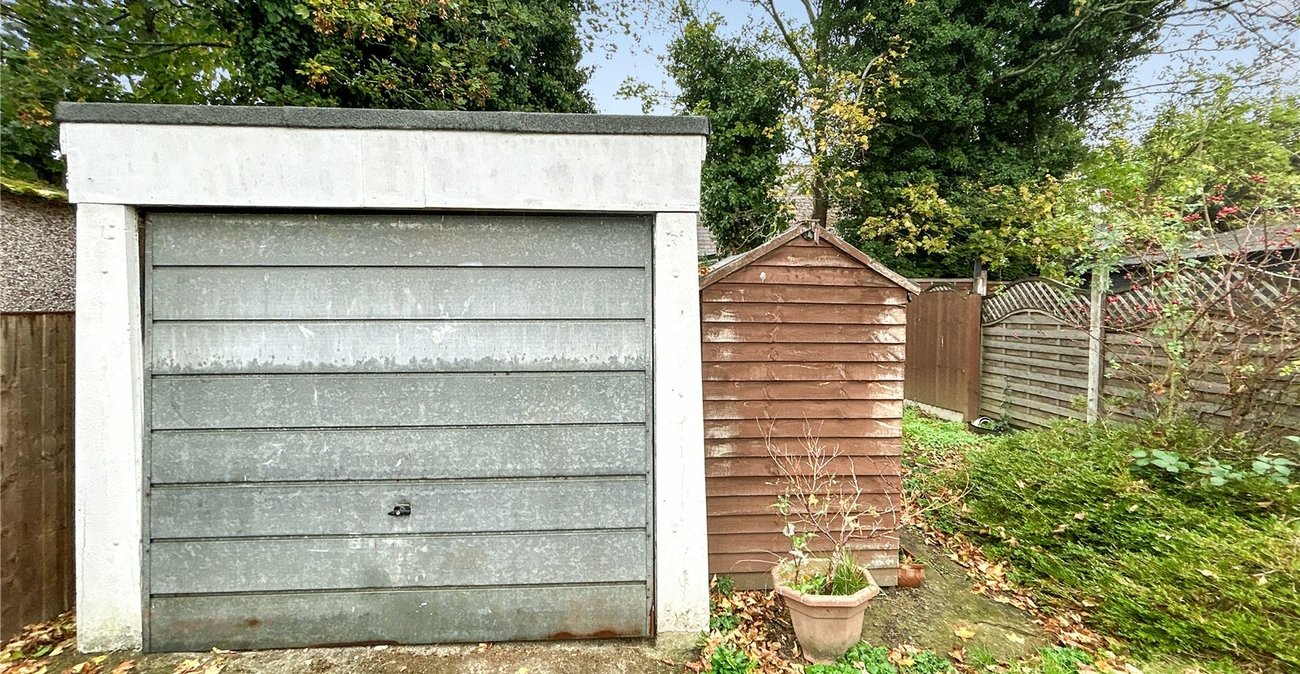 3 bedroom house for sale in Sidcup | Robinson Jackson