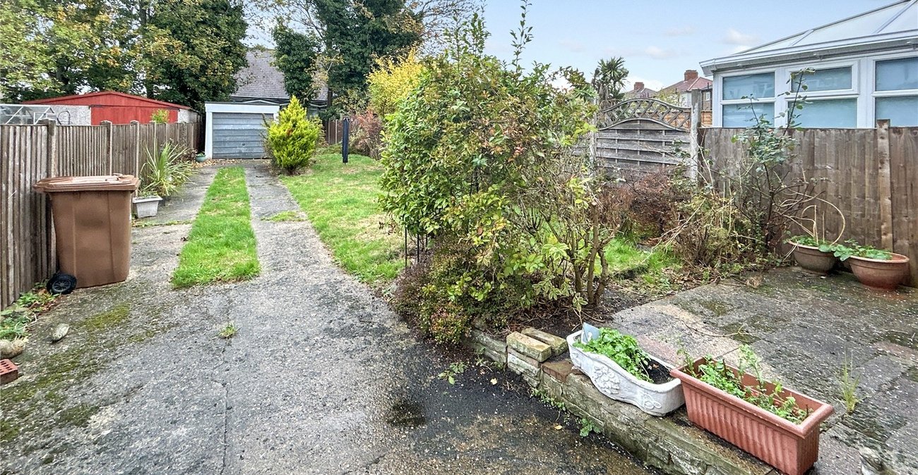 3 bedroom house for sale in Sidcup | Robinson Jackson