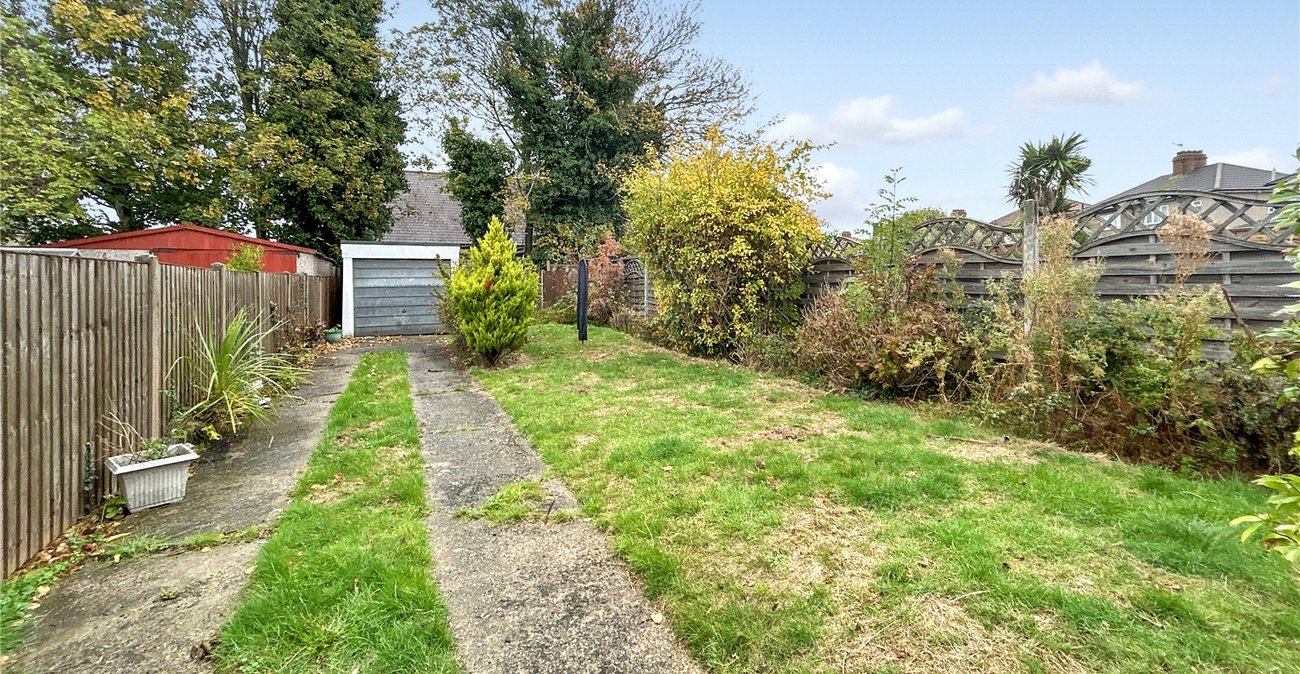 3 bedroom house for sale in Sidcup | Robinson Jackson