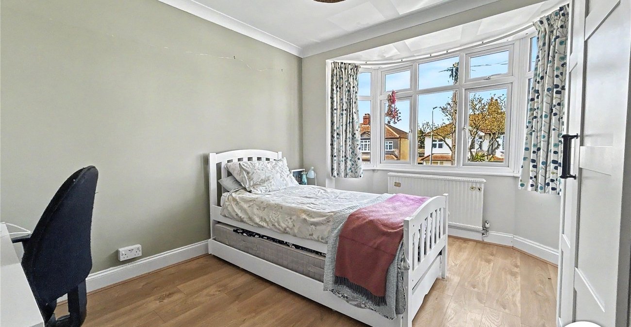 3 bedroom house for sale in Sidcup | Robinson Jackson