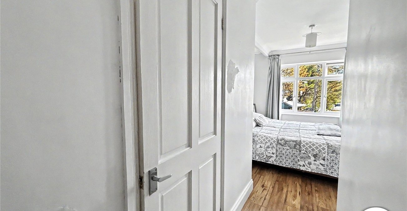 3 bedroom house for sale in Sidcup | Robinson Jackson