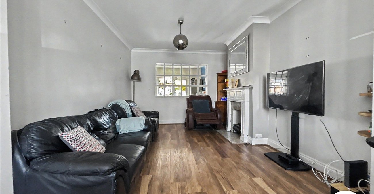 3 bedroom house for sale in Sidcup | Robinson Jackson