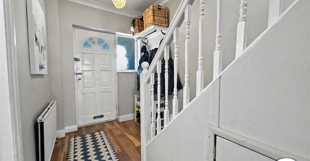 3 bedroom house for sale in Sidcup | Robinson Jackson