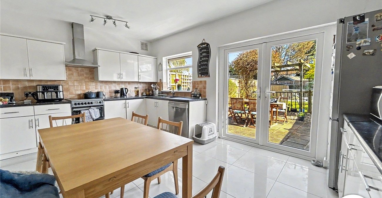 3 bedroom house for sale in Sidcup | Robinson Jackson