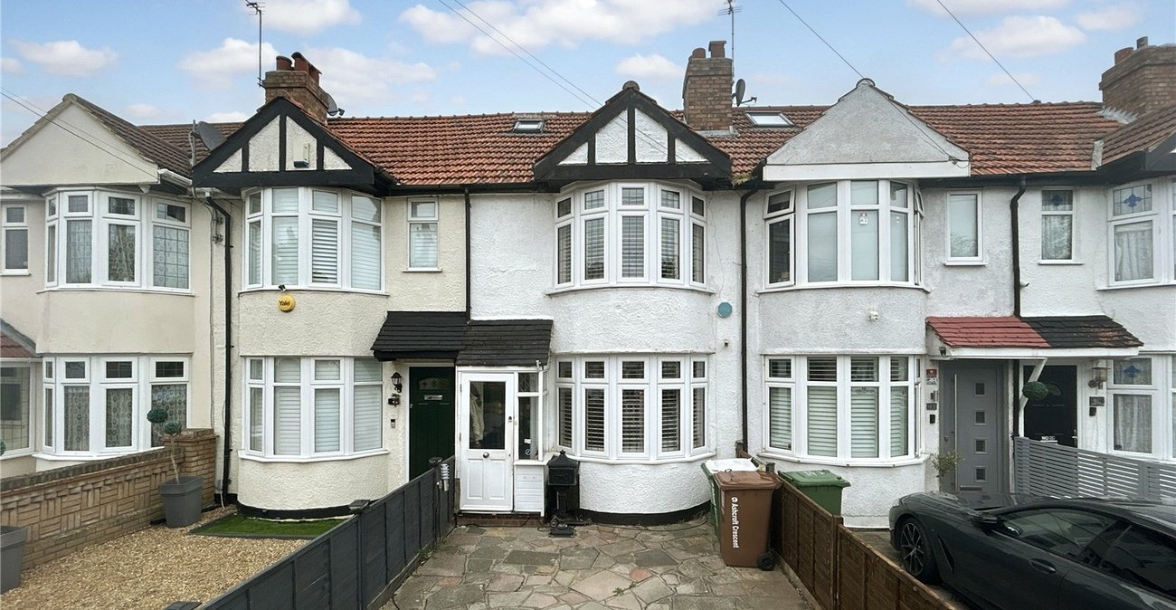 3 bedroom house for sale in Sidcup | Robinson Jackson