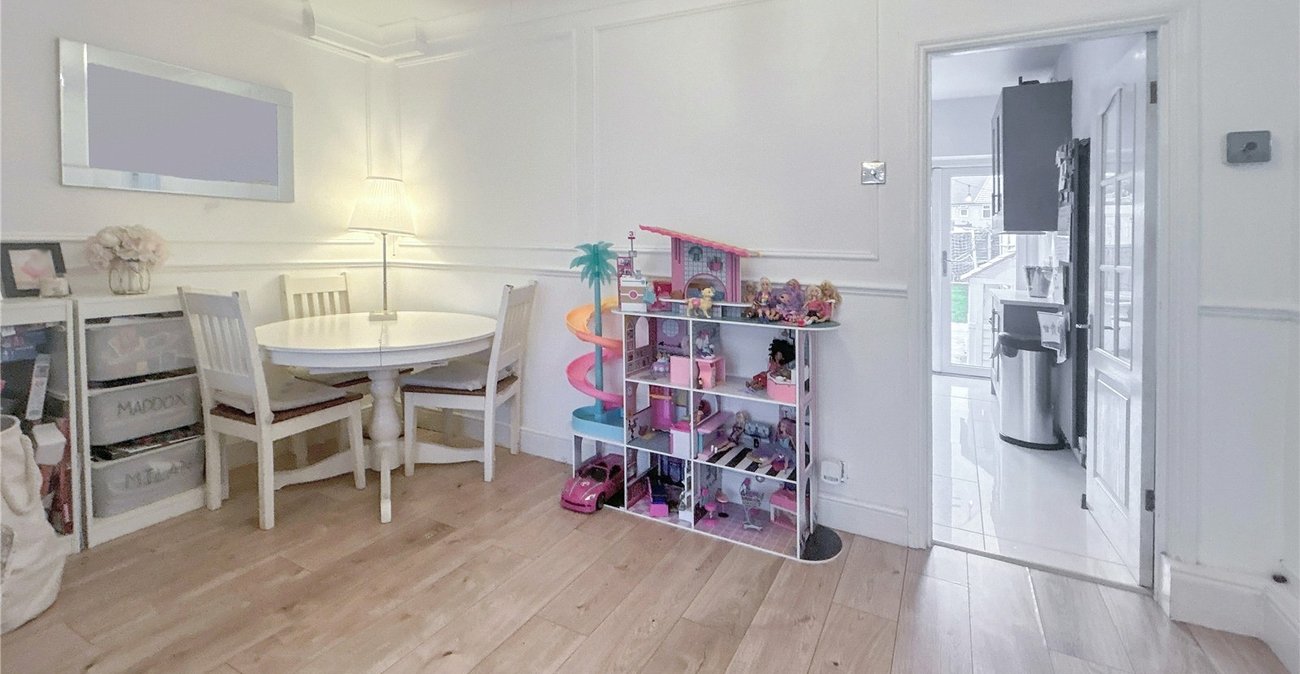 3 bedroom house for sale in Sidcup | Robinson Jackson