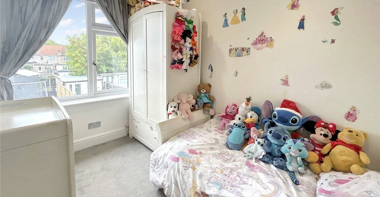 3 bedroom house for sale in Sidcup | Robinson Jackson