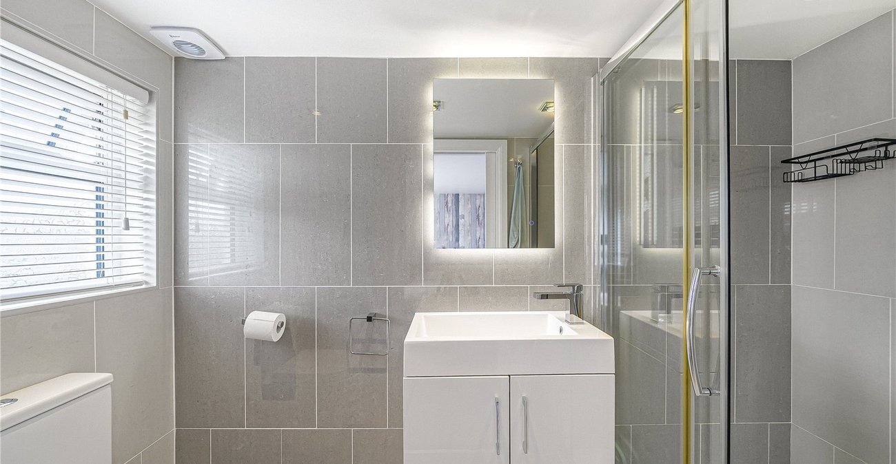3 bedroom house for sale in Dartford | Robinson Jackson
