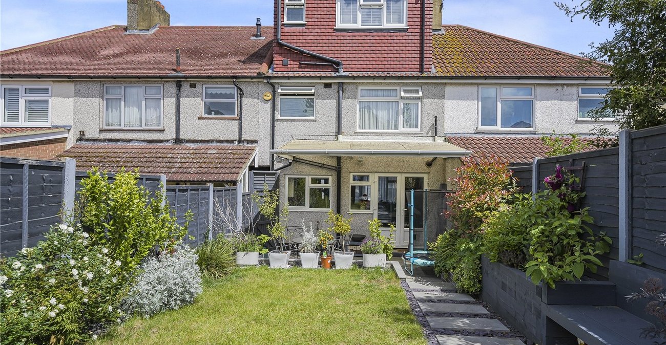 3 bedroom house for sale in Dartford | Robinson Jackson