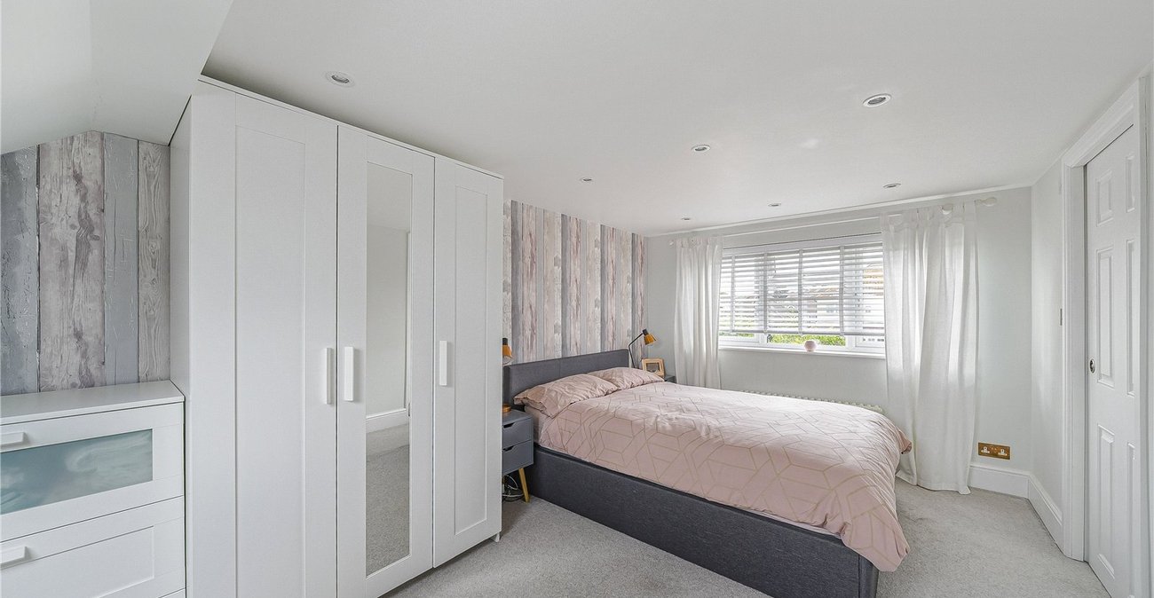 3 bedroom house for sale in Dartford | Robinson Jackson