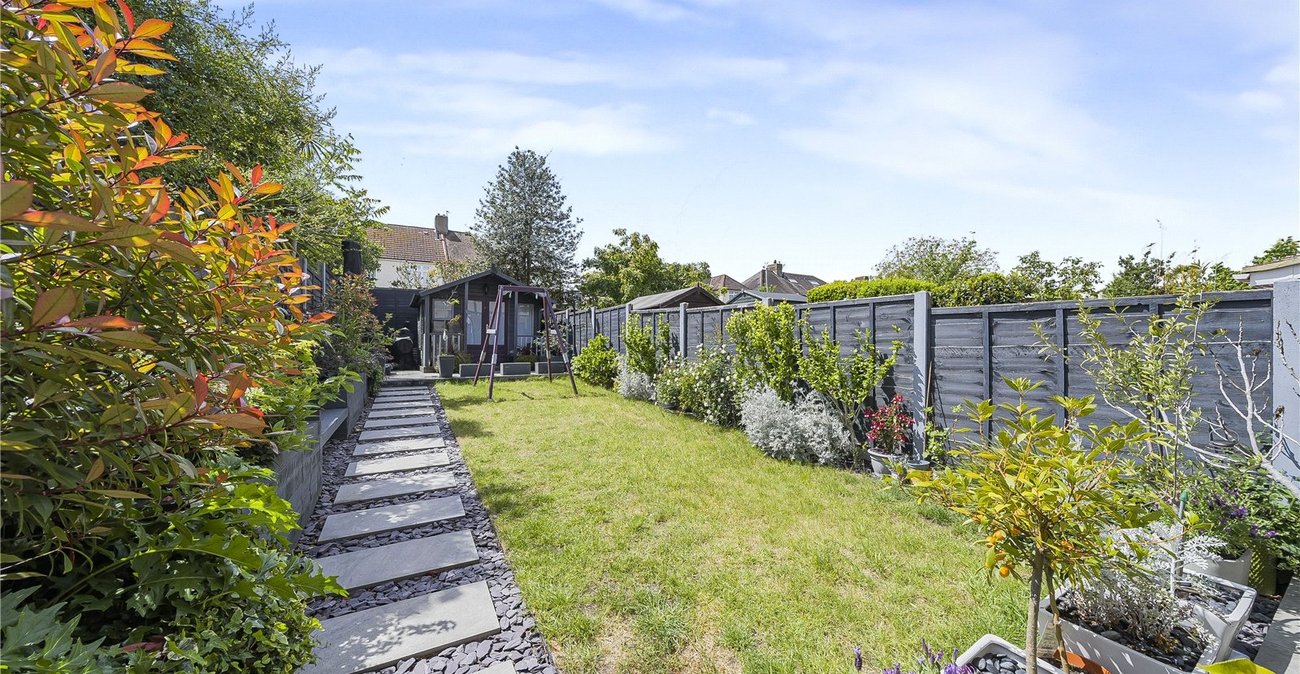 3 bedroom house for sale in Dartford | Robinson Jackson