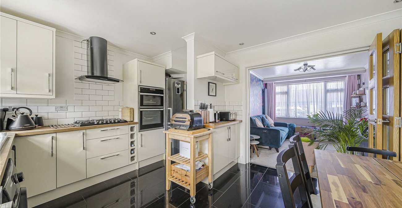 3 bedroom house for sale in Dartford | Robinson Jackson