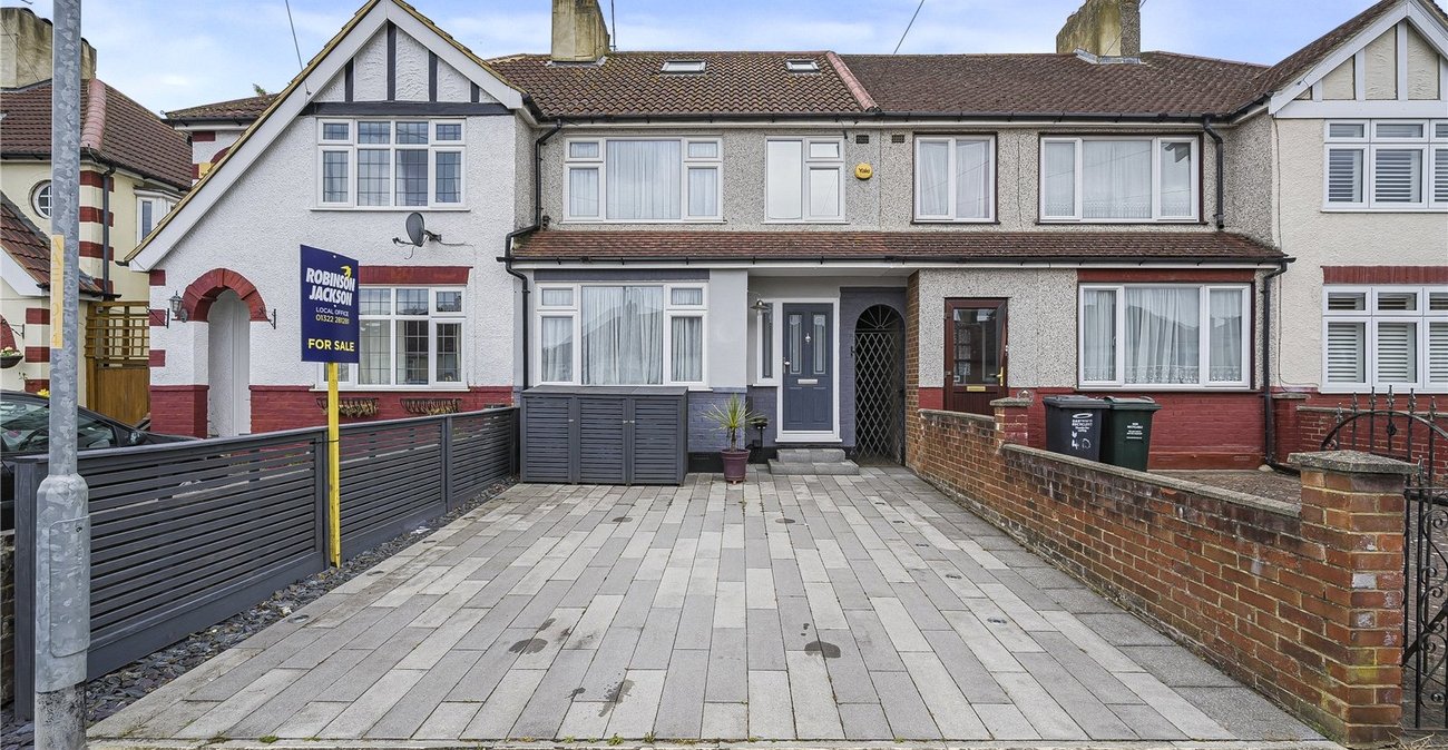 3 bedroom house for sale in Dartford | Robinson Jackson