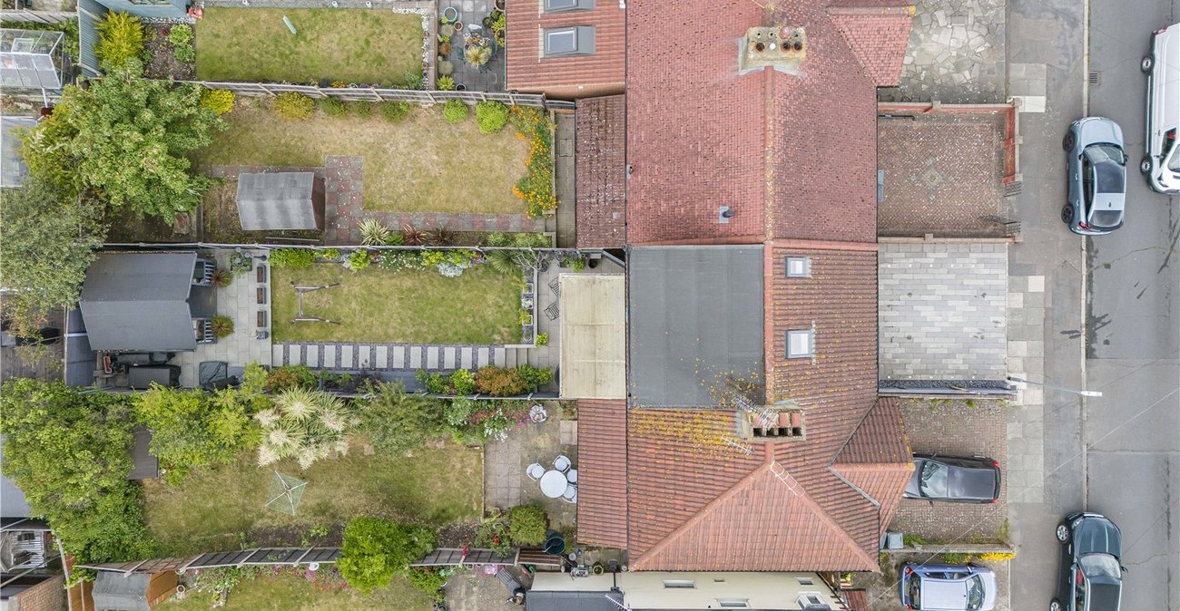 3 bedroom house for sale in Dartford | Robinson Jackson