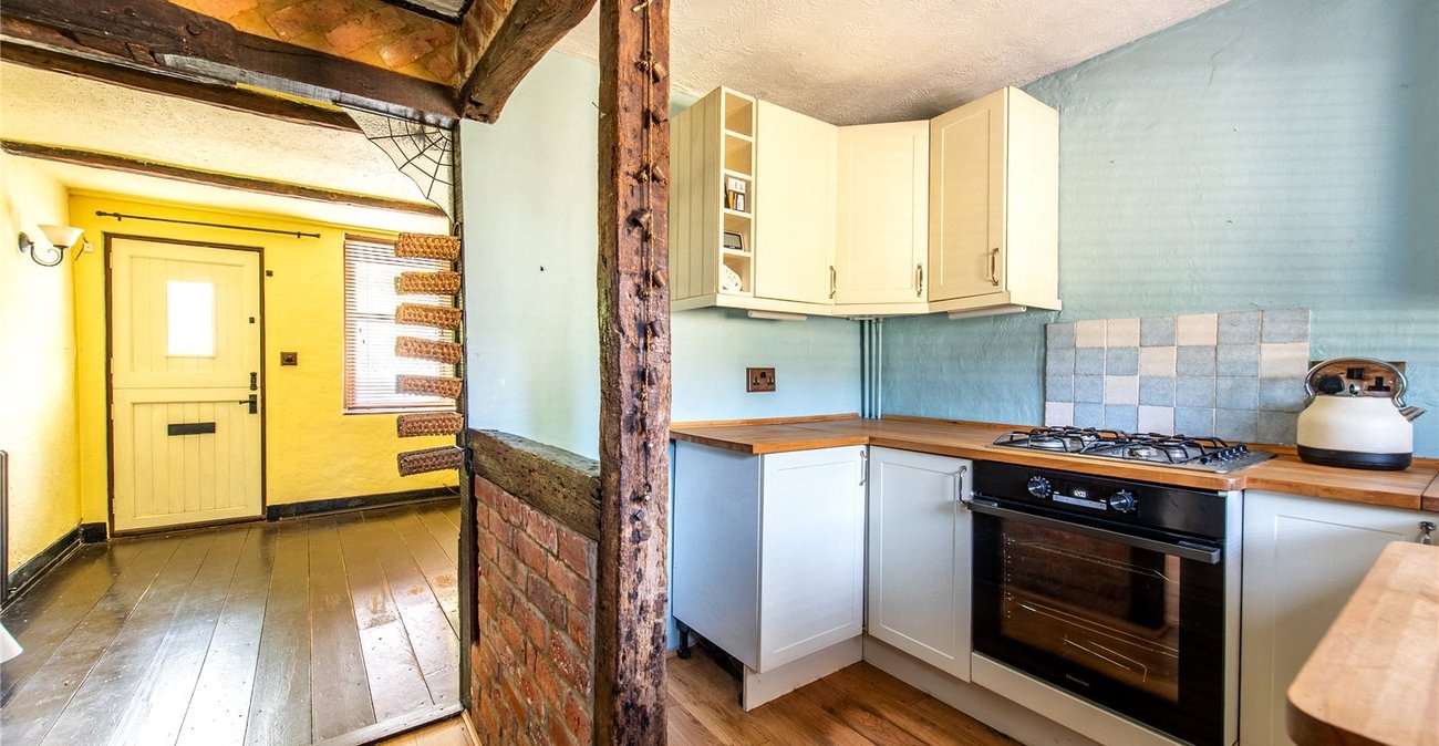 2 bedroom house for sale in Weavering | Robinson Michael & Jackson