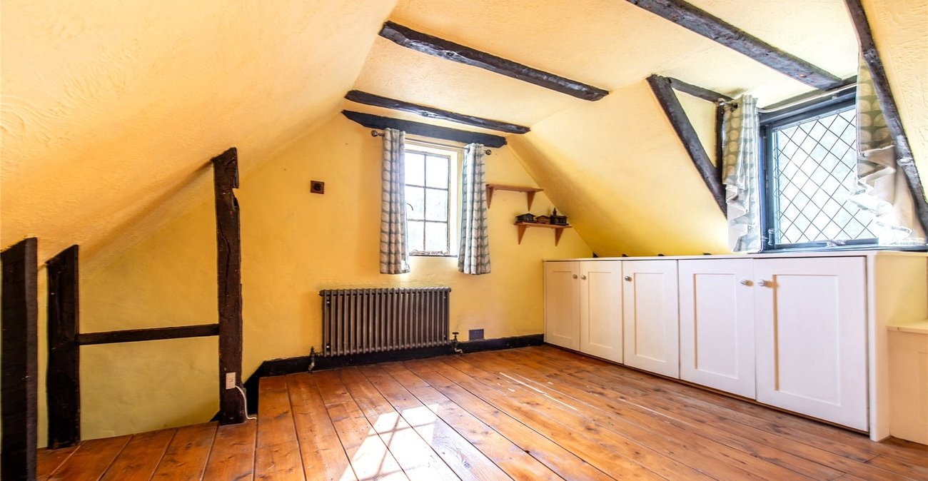 2 bedroom house for sale in Weavering | Robinson Michael & Jackson
