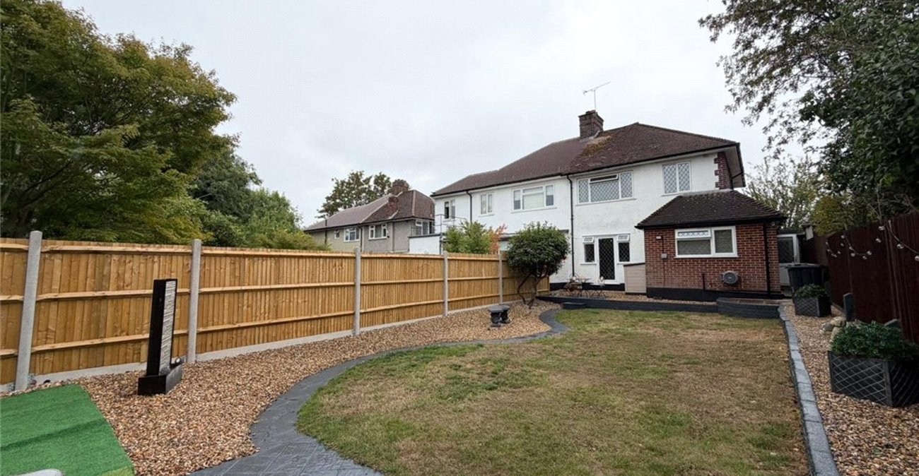3 bedroom house for sale in South Orpington | Robinson Jackson